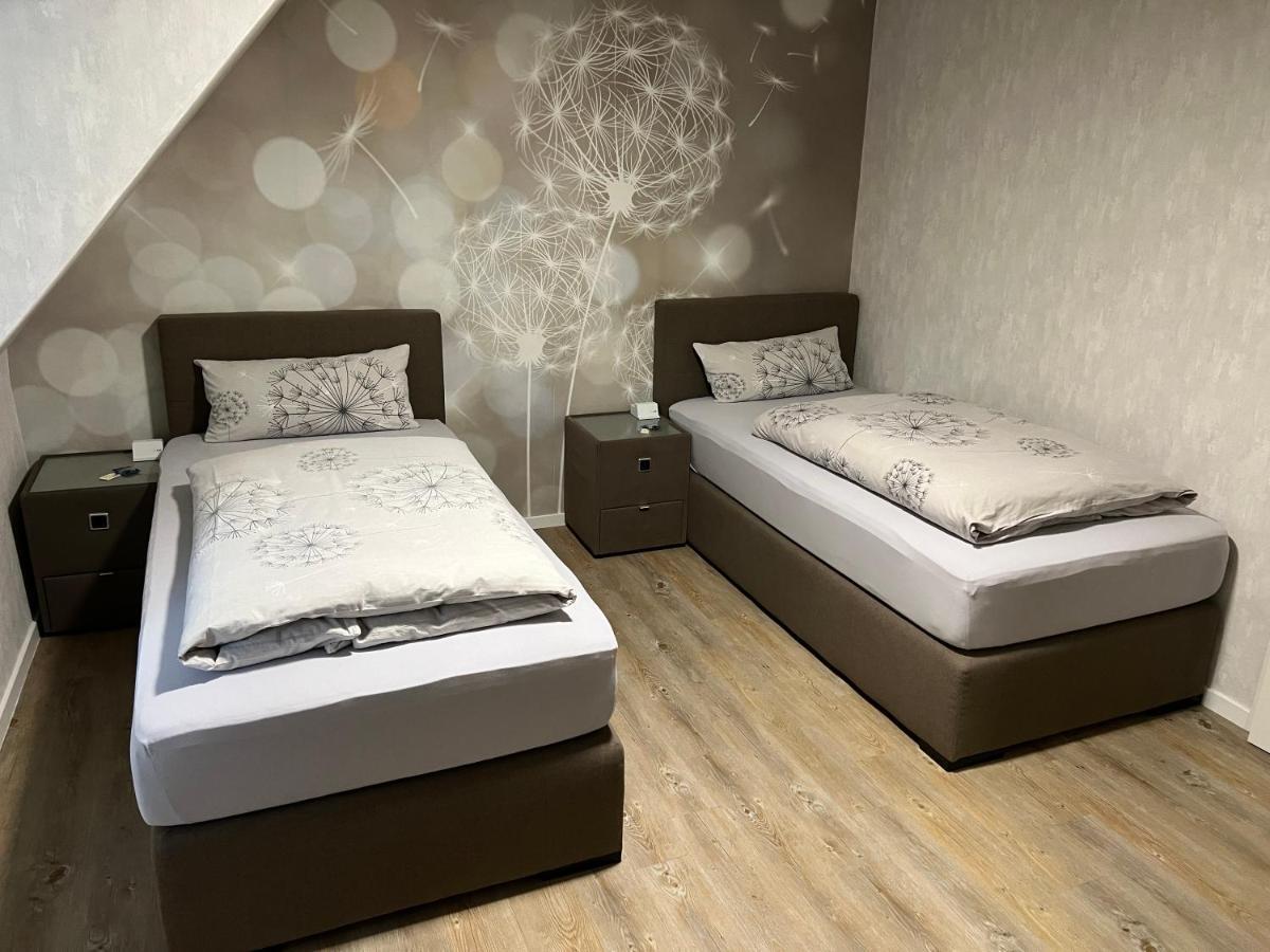 Peedy'S Luxurioese 60M² Wohnung Mit Balkonterrasse Stade Exterior foto