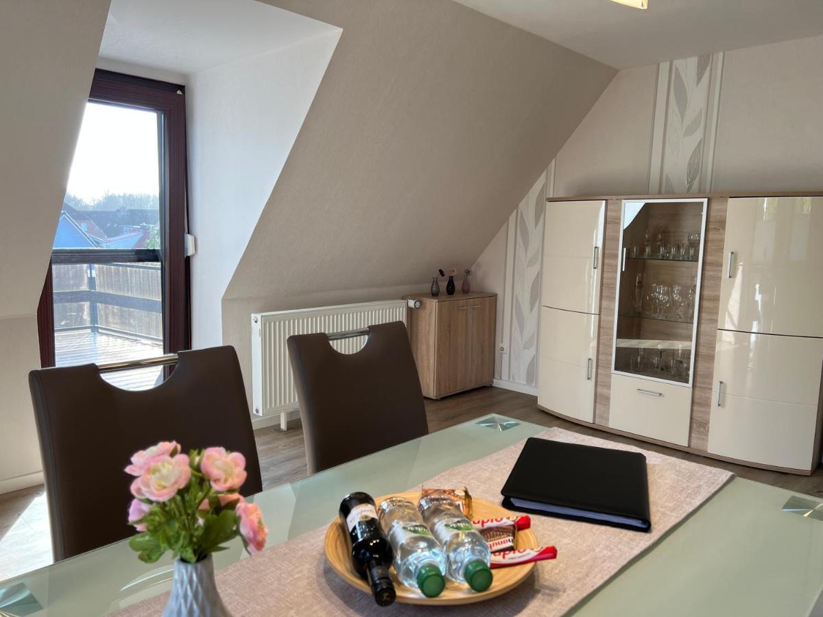 Peedy'S Luxurioese 60M² Wohnung Mit Balkonterrasse Stade Exterior foto