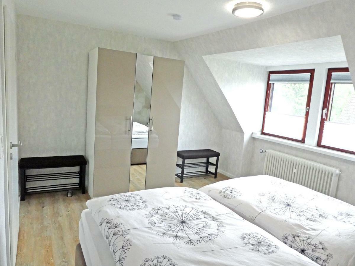 Peedy'S Luxurioese 60M² Wohnung Mit Balkonterrasse Stade Exterior foto